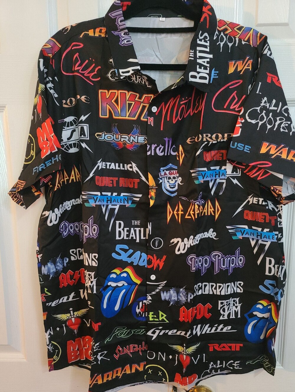 Men's Rock Band Short-Sleeve Button-Down Shirt with Multicolor Logo Print